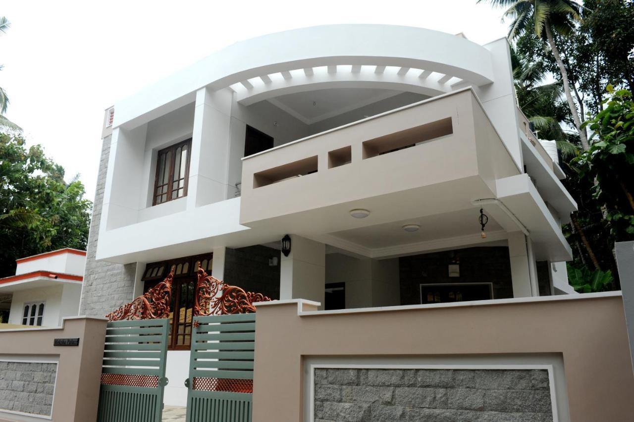 Moksha Homestay Thiruvananthapuram Zewnętrze zdjęcie